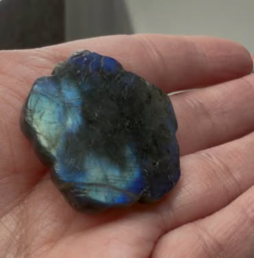 Hand Carved Labradorite Rose Flower, Blue Flash Mini Crystal Carving