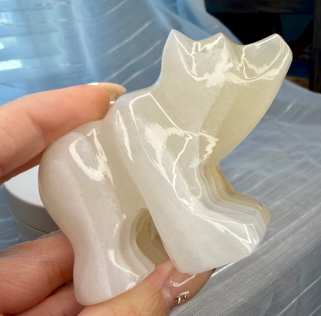 White Onyx Bear Carving - UV Reactive Banded Calcite Grizzly Figurine