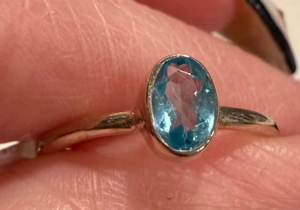 New Oval Faceted Blue Apatite Sterling Silver 925 Ring