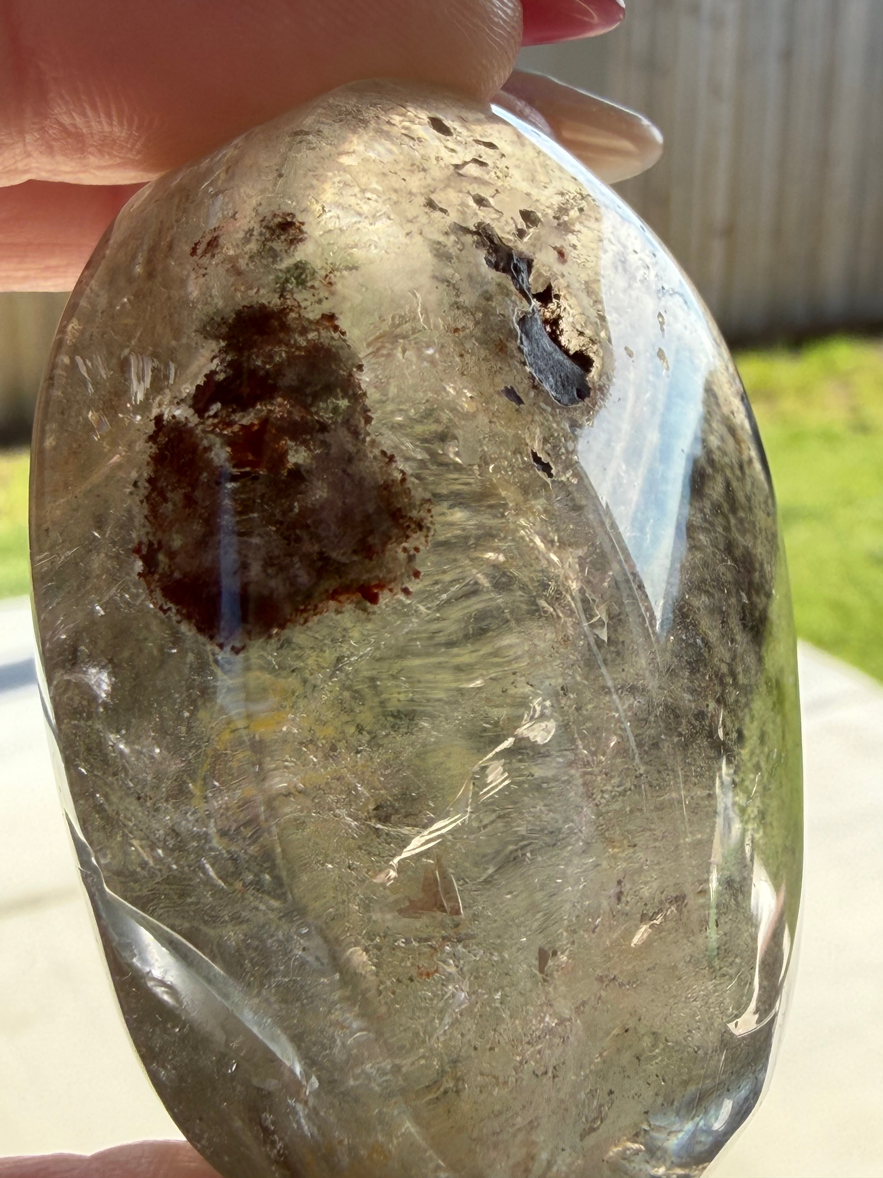 Garden Quartz Palm Stone