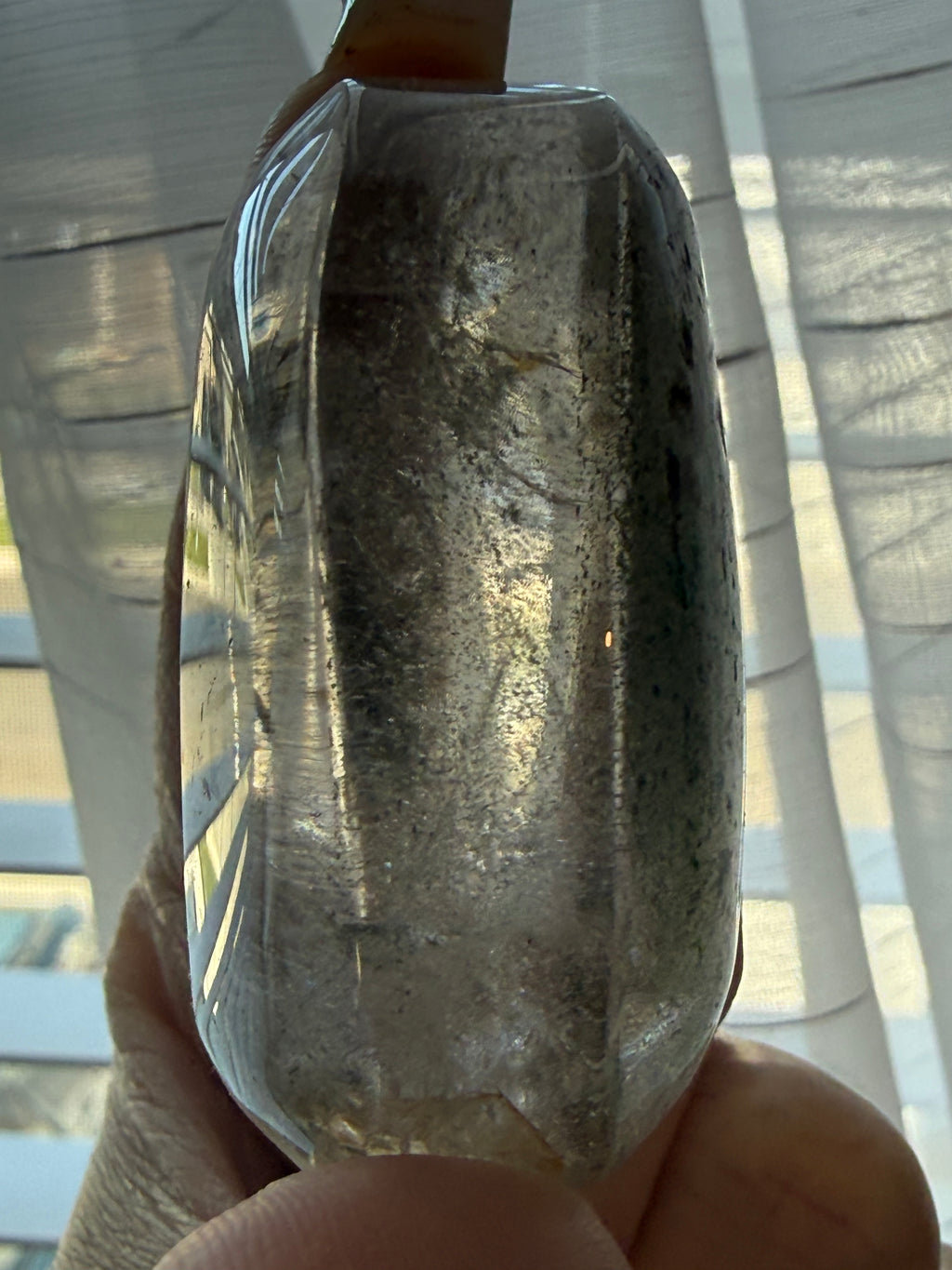 Garden Quartz Palm Stone