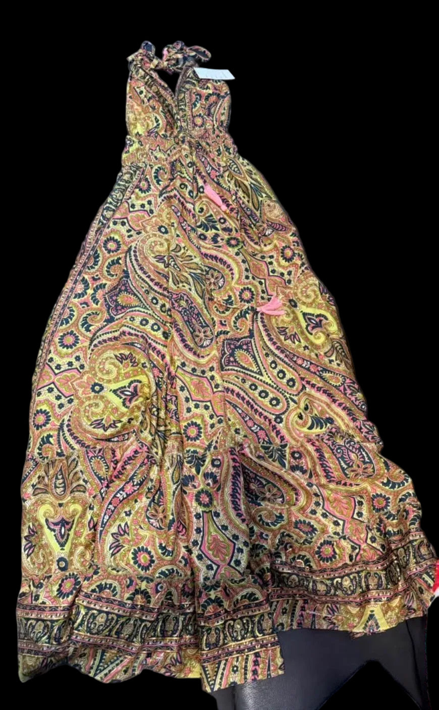 Gorgeous New Boho Backless Maxi Dress