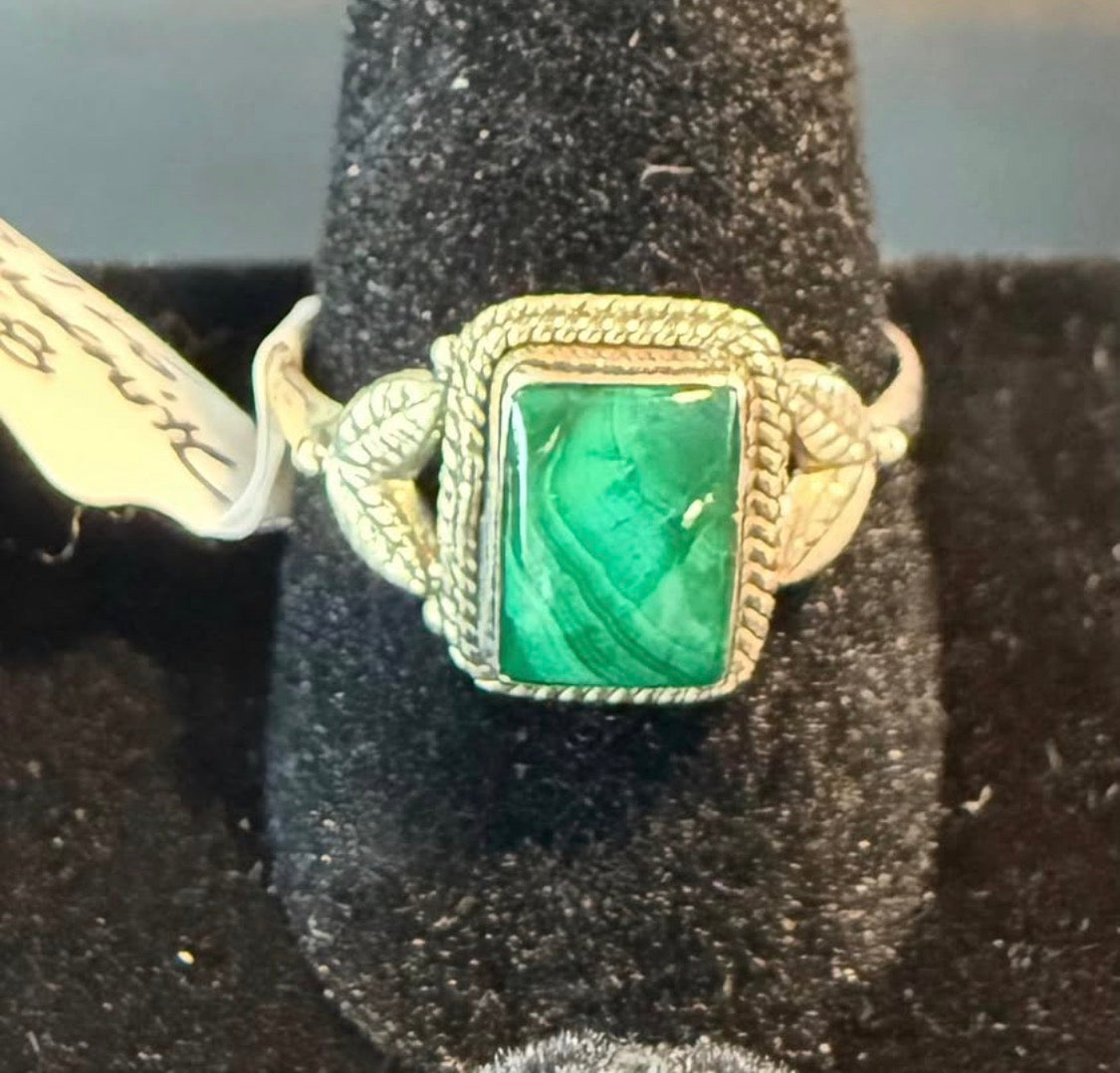 New Malachite Sterling Silver 925 Ring