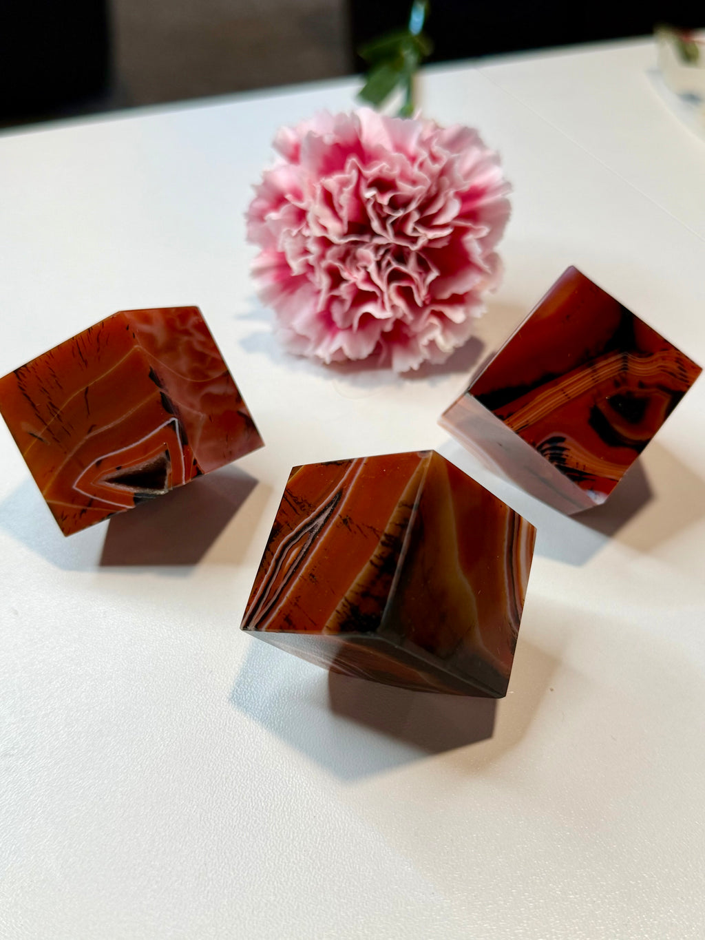 Natural Sardonyx Polished Cubes