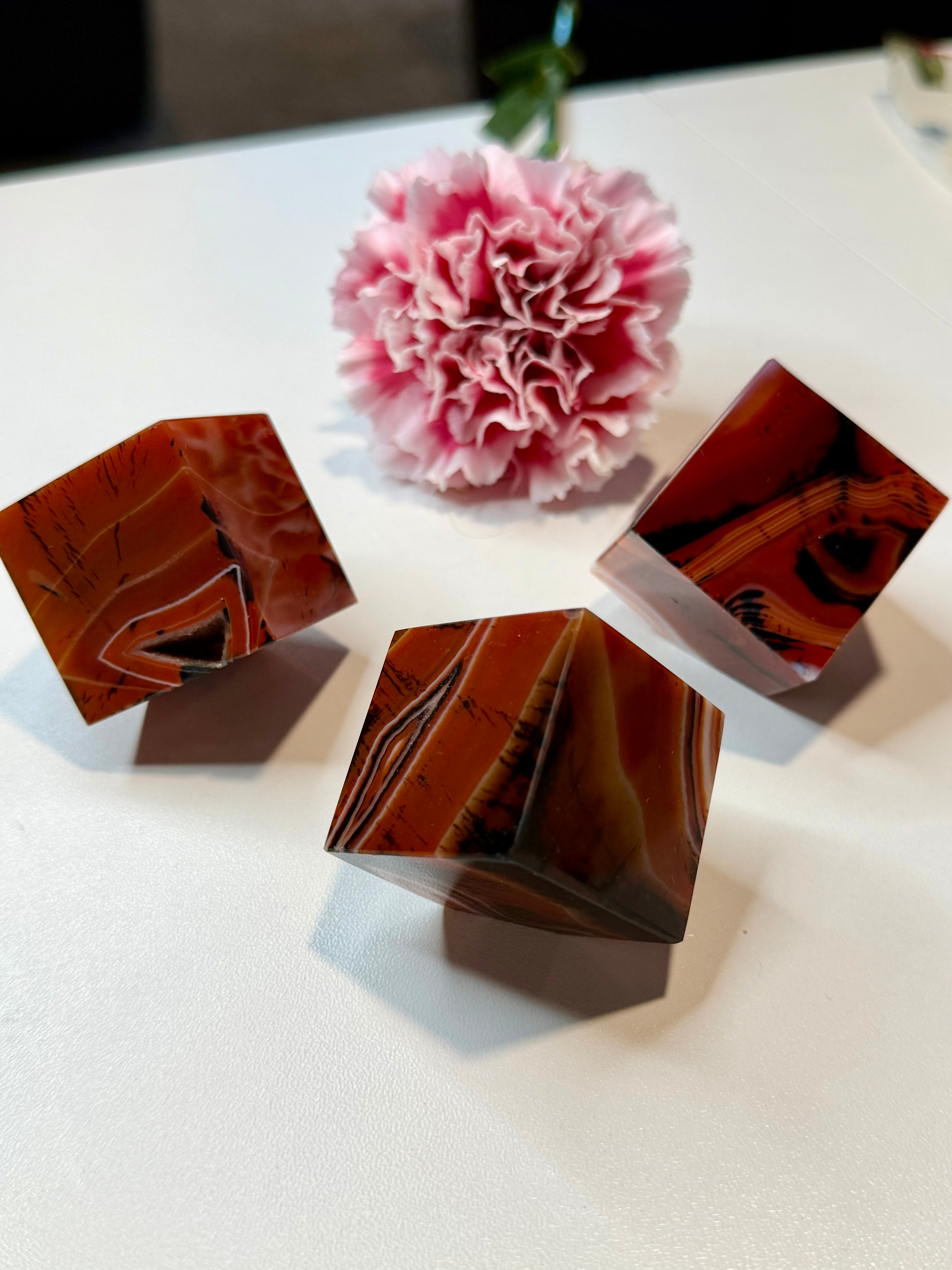 Natural Sardonyx Polished Cubes